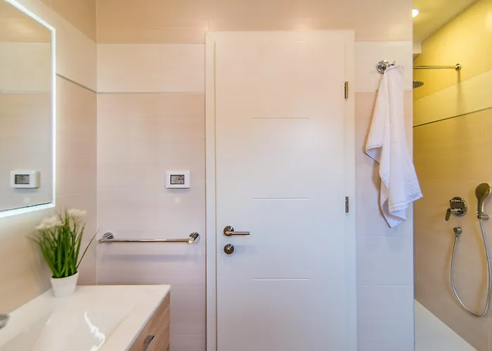 Milohanic Luxury 게스트하우스 4*