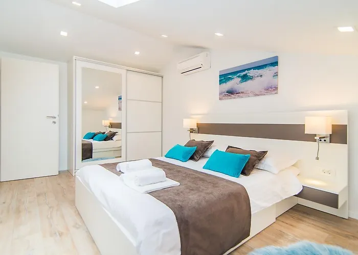 Milohanic Luxury 4* 포레치