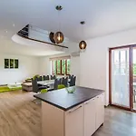 Milohanic Luxury Pensión